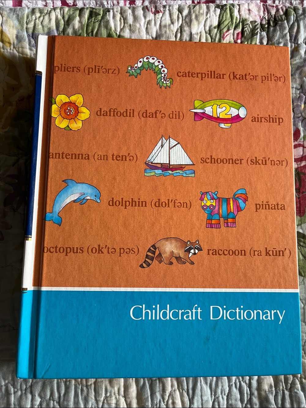 Vtg World Book Childcraft Dictionary Hardcover Book Illustrated Copyright 1989